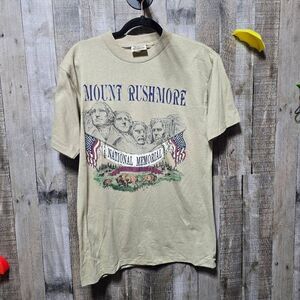 Vintage Mount Rushmore Shirt Unisex Tan Brown Tee Single Stitch 80s 90s USA